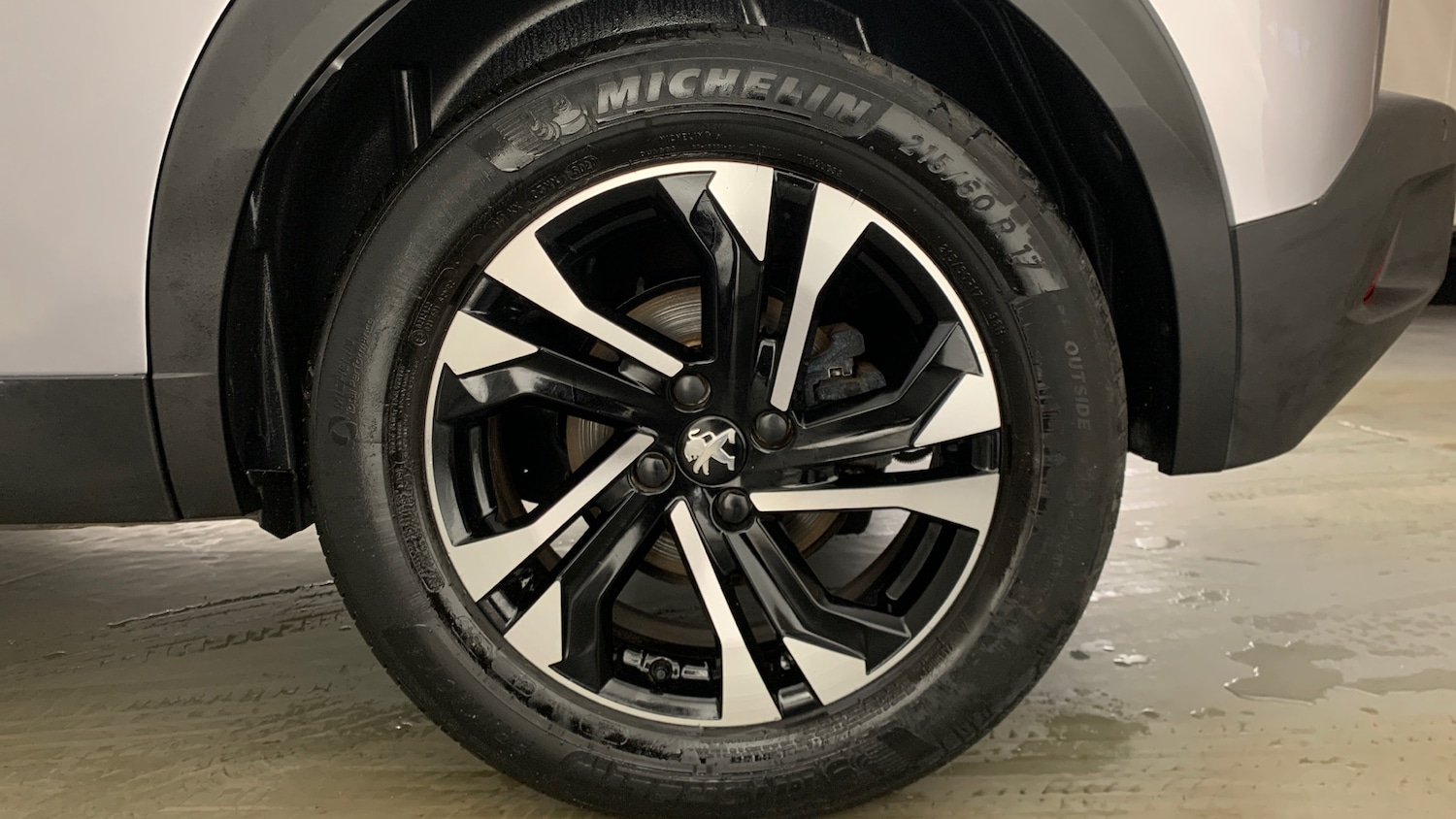 Used Peugeot 2008 2021 for sale - 76574352: Photo 17