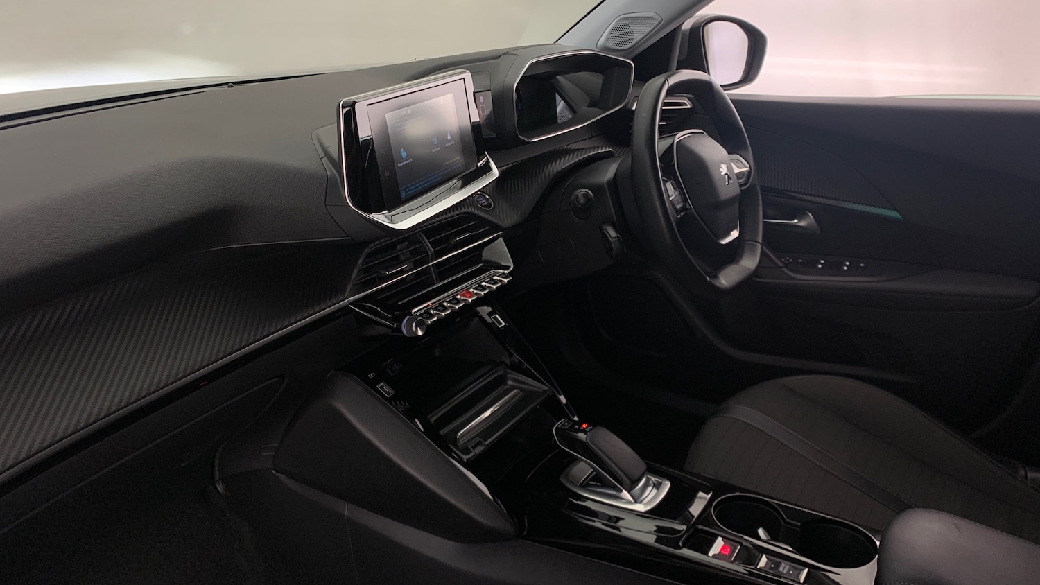 Used Peugeot 2008 2021 for sale - 76574352: Photo 2