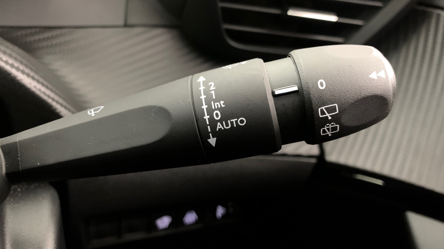 Used Peugeot 2008 2021 for sale - 76574352: Photo 36