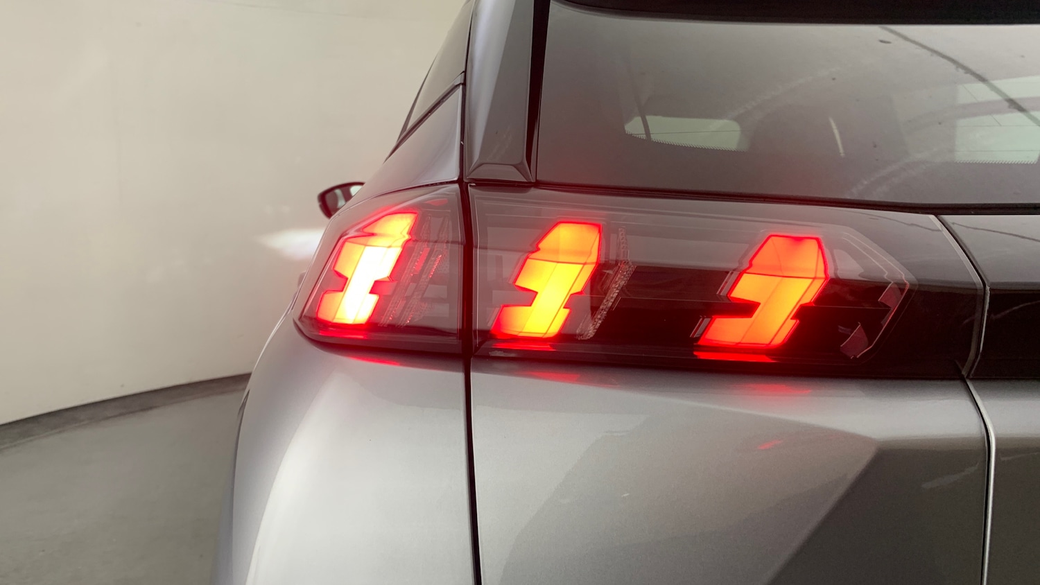 Used Peugeot 2008 2021 for sale - 76574352: Photo 41