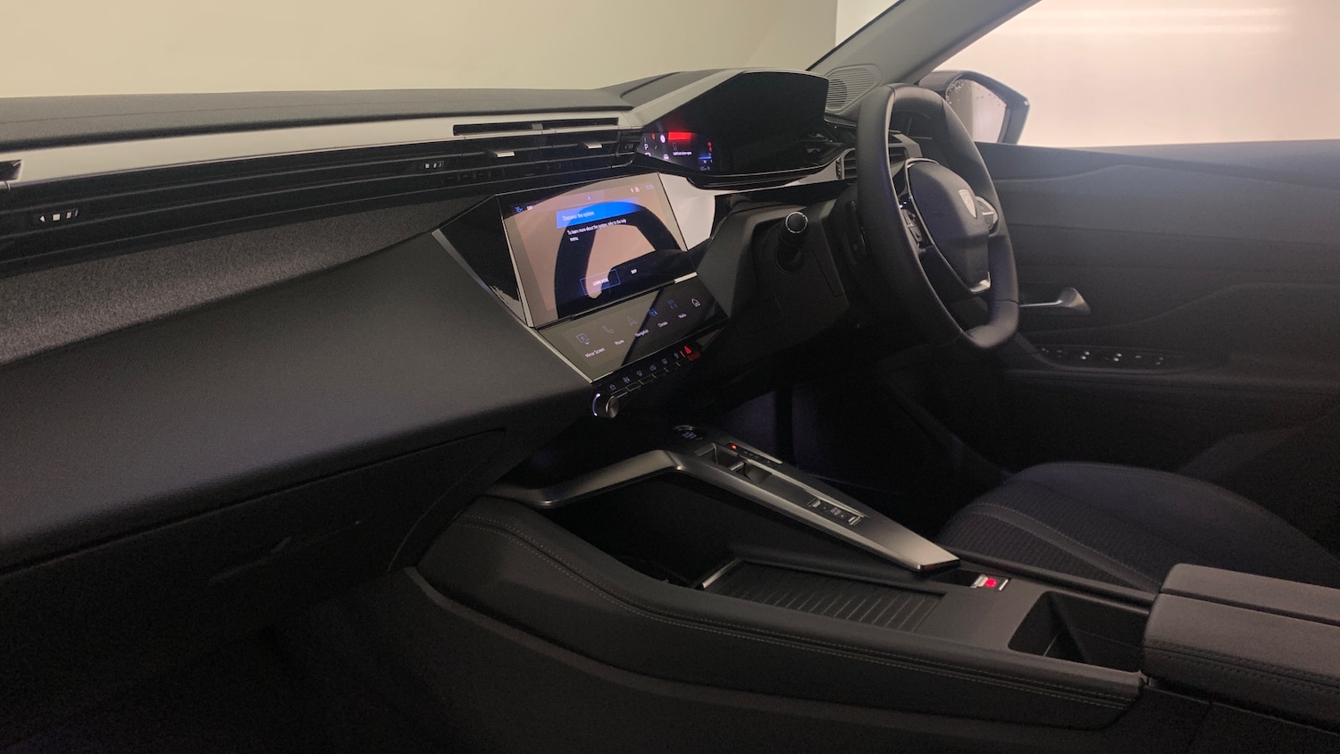 Used Peugeot 308 SW 2024 for sale - 76296655: Photo 2