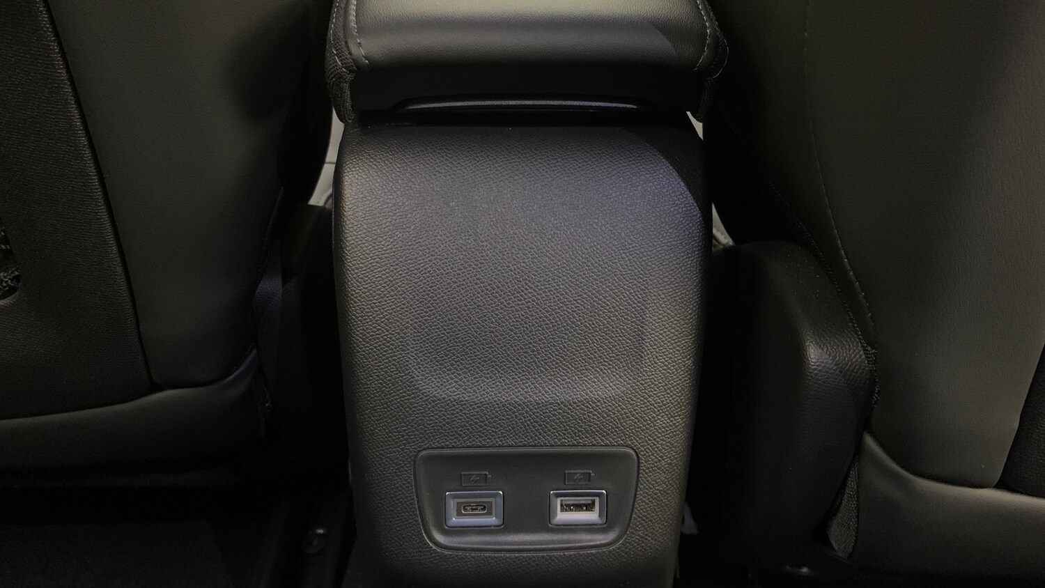 Used Peugeot 2008 2025 for sale - 77697439: Photo 29