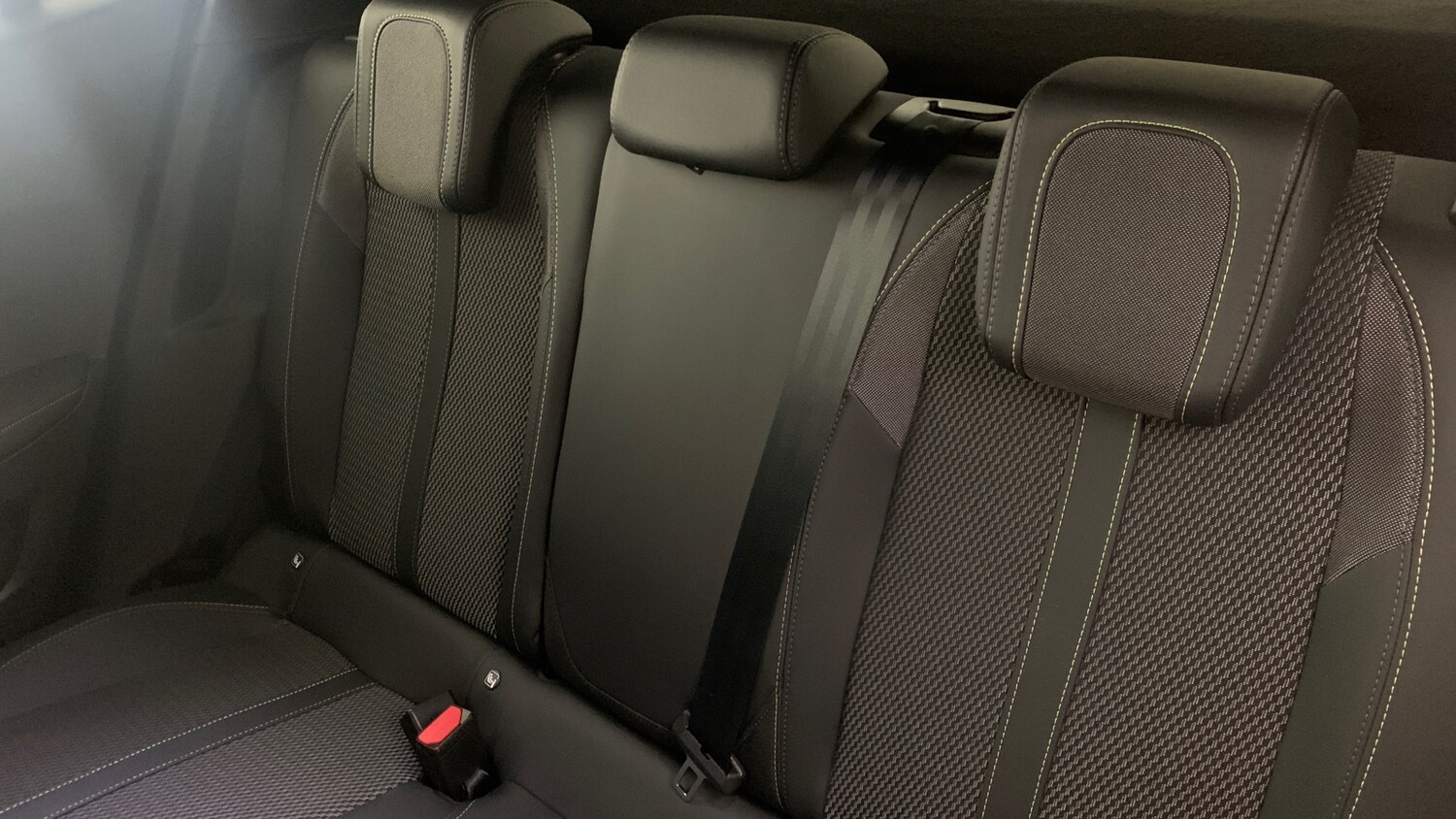 Used Peugeot 2008 2025 for sale - 77697439: Photo 7