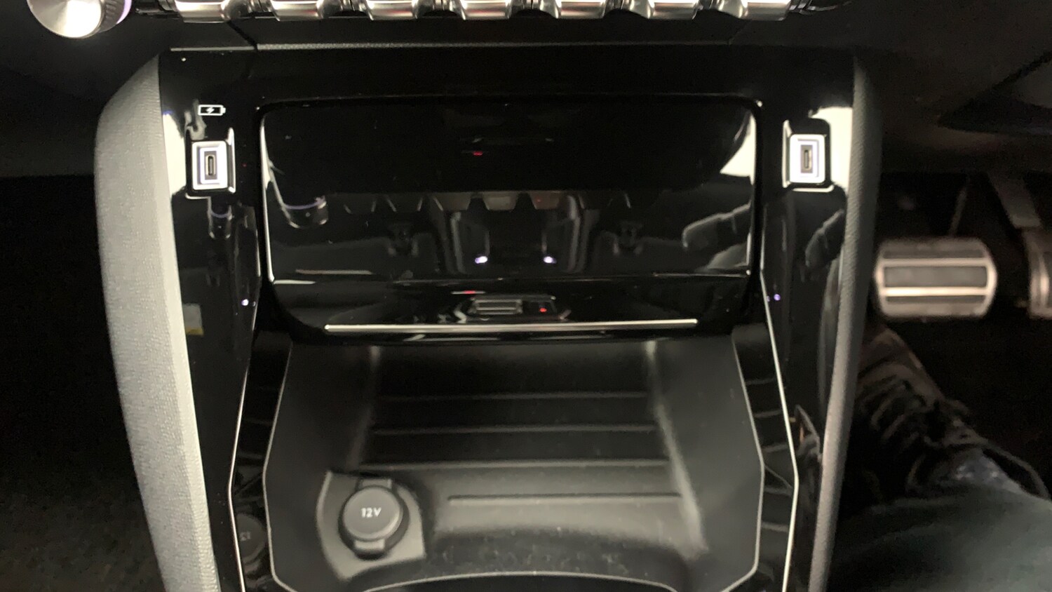 Used Peugeot 2008 2024 for sale - 77511902: Photo 25