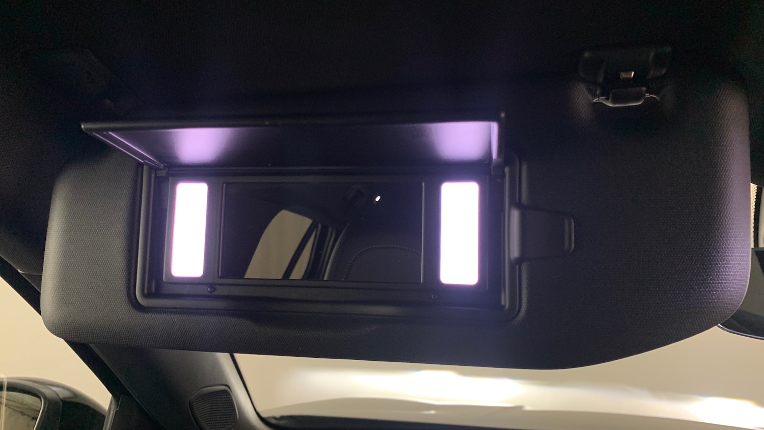 Used Peugeot 2008 2024 for sale - 77511902: Photo 32