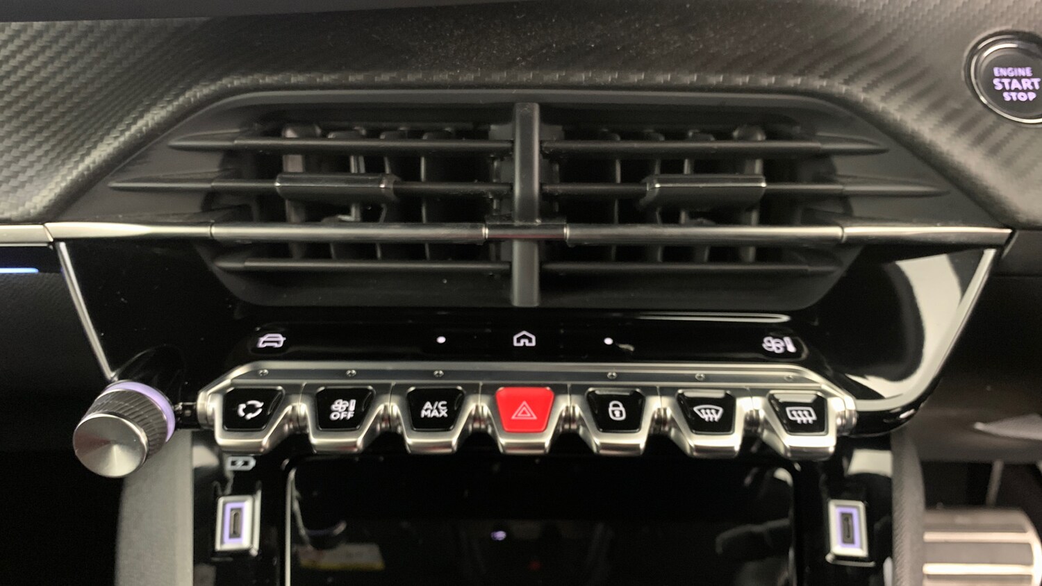 Used Peugeot 2008 2024 for sale - 77511902: Photo 35