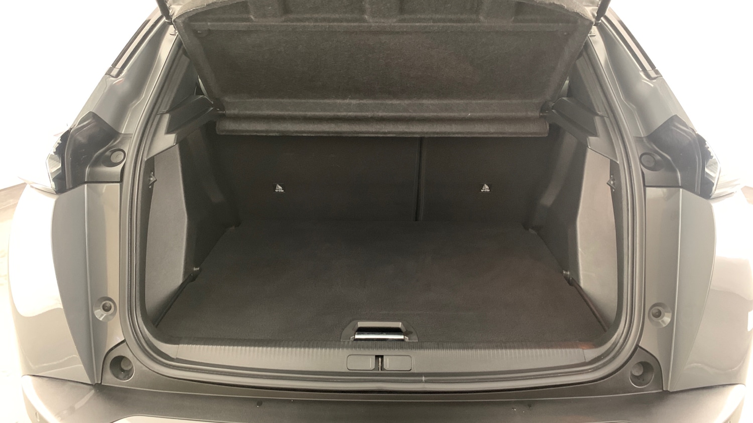 Used Peugeot 2008 2024 for sale - 77511902: Photo 5