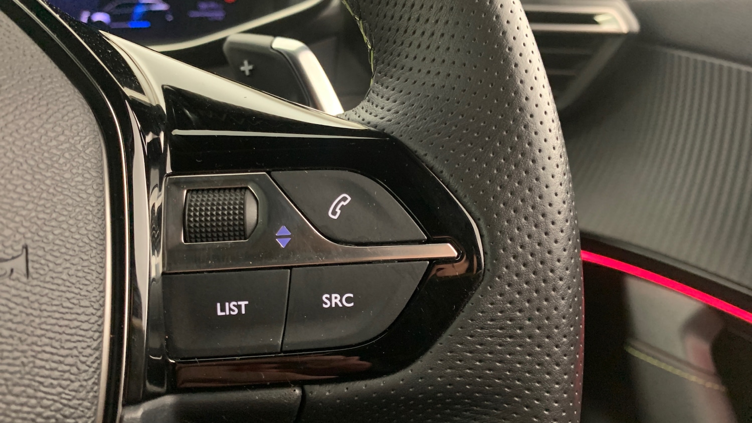 Used Peugeot 2008 2024 for sale - 77042346: Photo 18