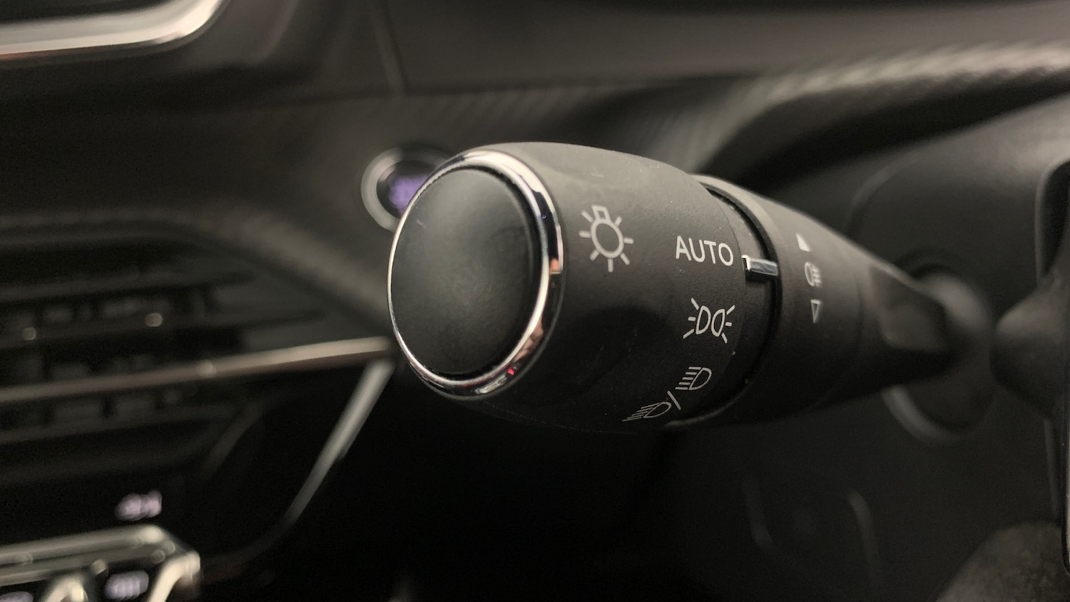 Used Peugeot 2008 2024 for sale - 77042346: Photo 36