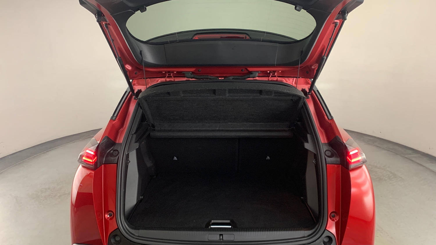 Used Peugeot 2008 2024 for sale - 77042346: Photo 5