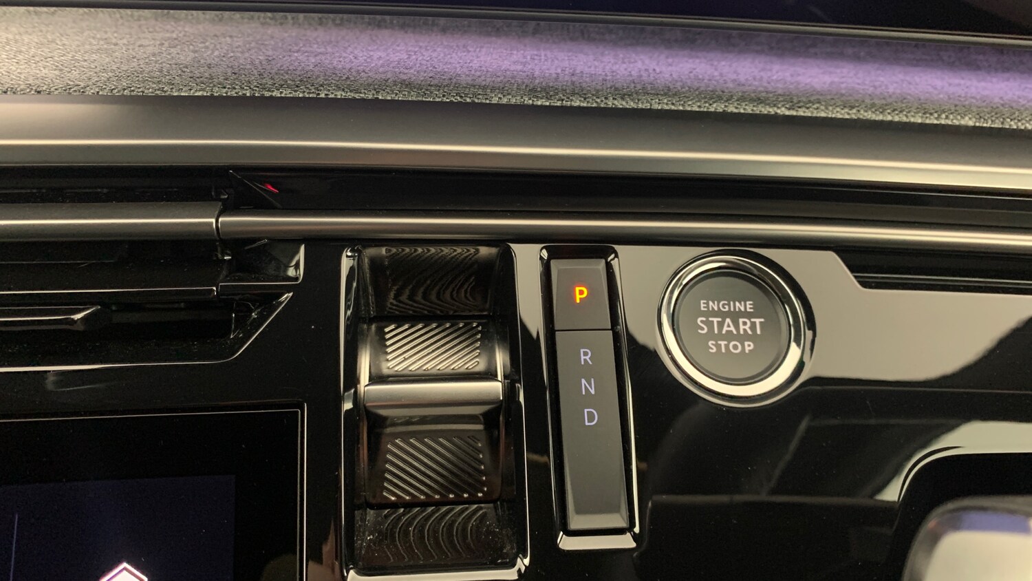 Used Peugeot 3008 2024 for sale - 76110243: Photo 29