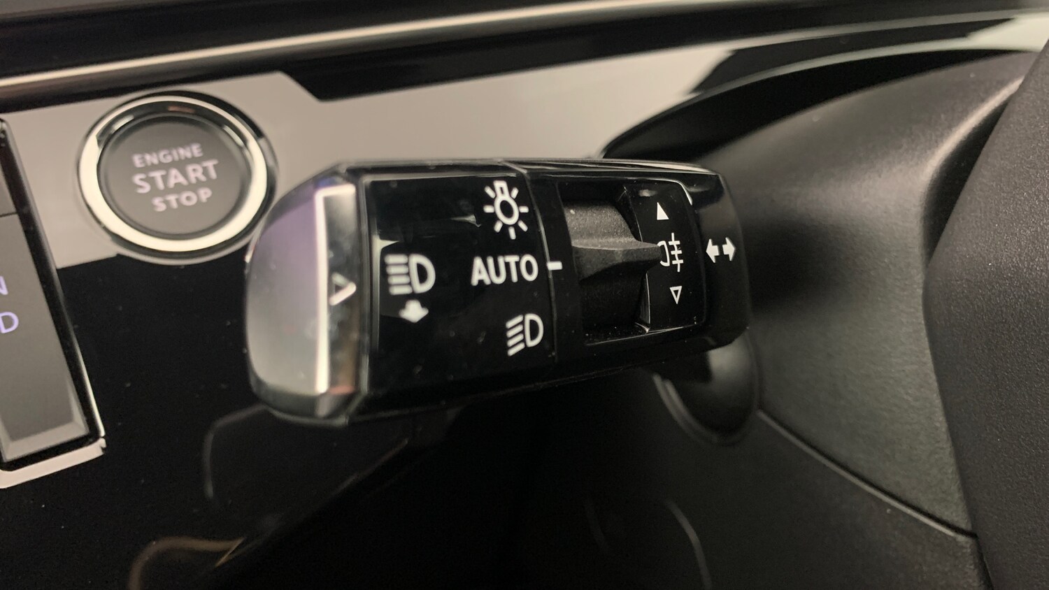 Used Peugeot 3008 2024 for sale - 76110243: Photo 36