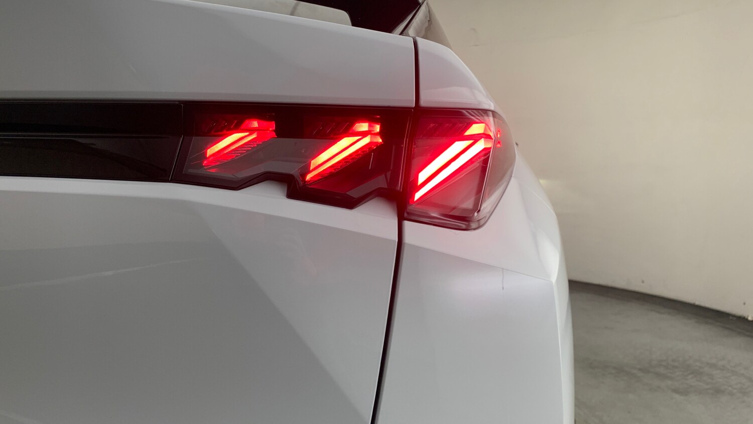 Used Peugeot 3008 2024 for sale - 76110243: Photo 39