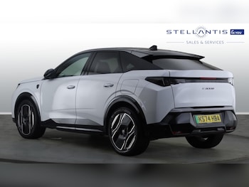 Used Peugeot 3008 2024 for sale - 76110243: Photo 3