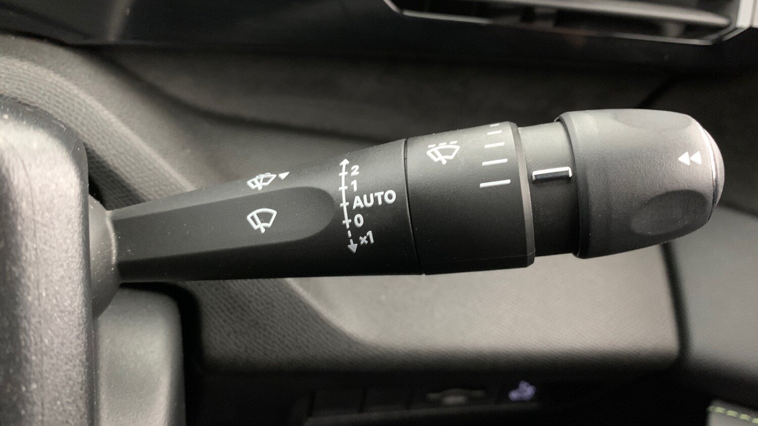 Used Peugeot 408 2025 for sale - 78158084: Photo 17