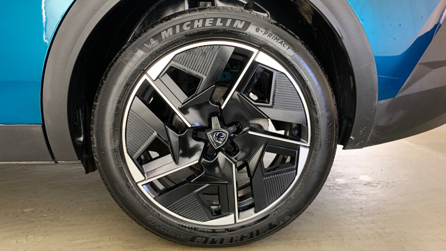 Used Peugeot 408 2025 for sale - 78158084: Photo 25