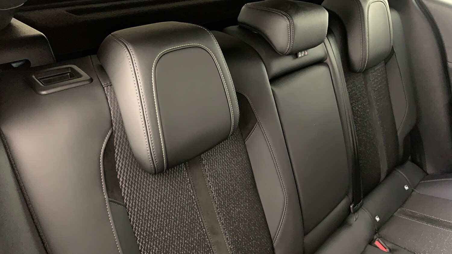 Used Peugeot 408 2025 for sale - 78158084: Photo 8