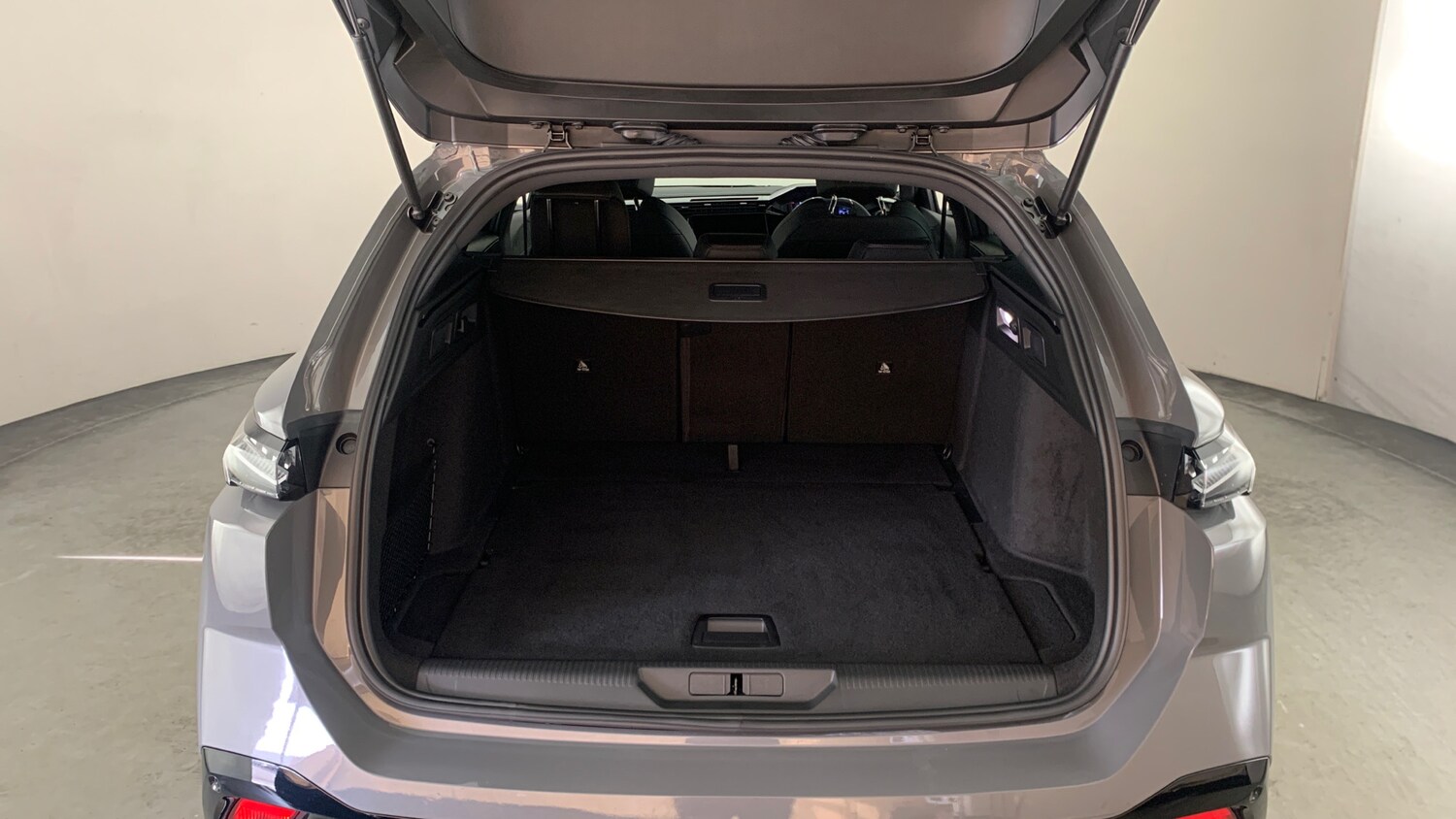 Used Peugeot 308 2025 for sale - 77994666: Photo 5