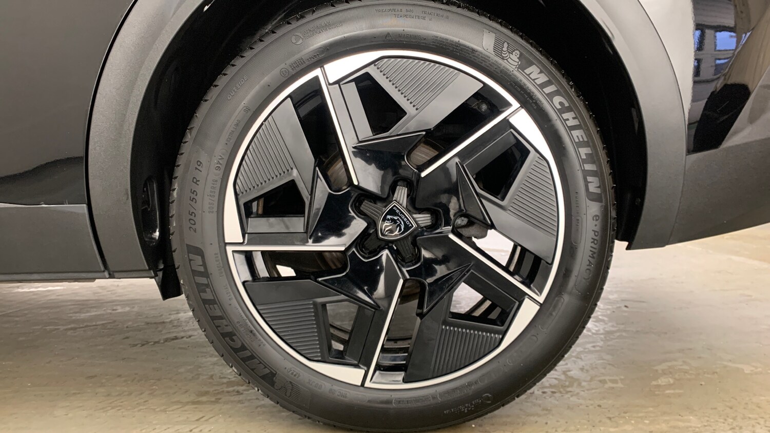 Used Peugeot 408 2024 for sale - 77599612: Photo 17