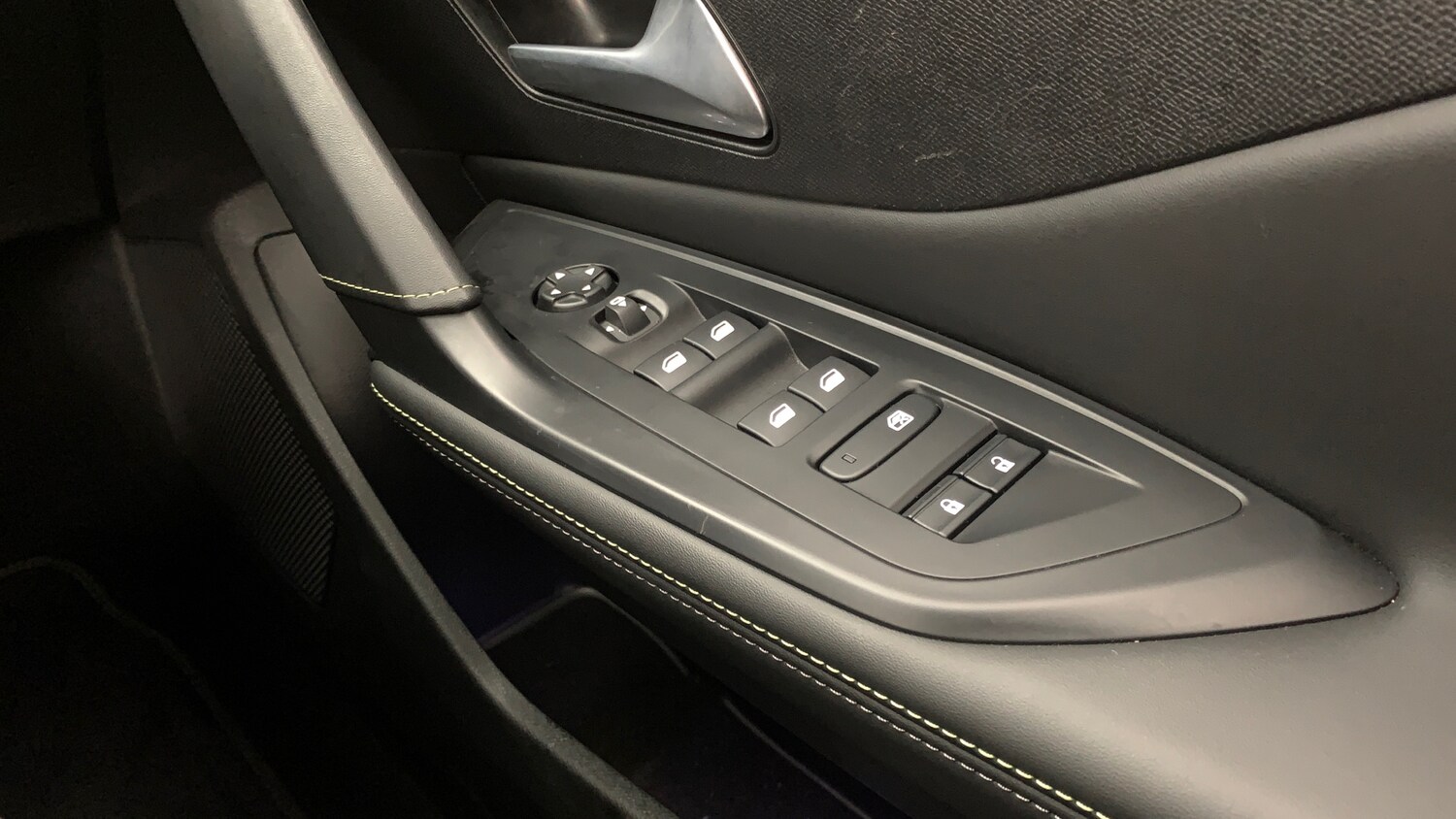 Used Peugeot 408 2024 for sale - 77599612: Photo 41