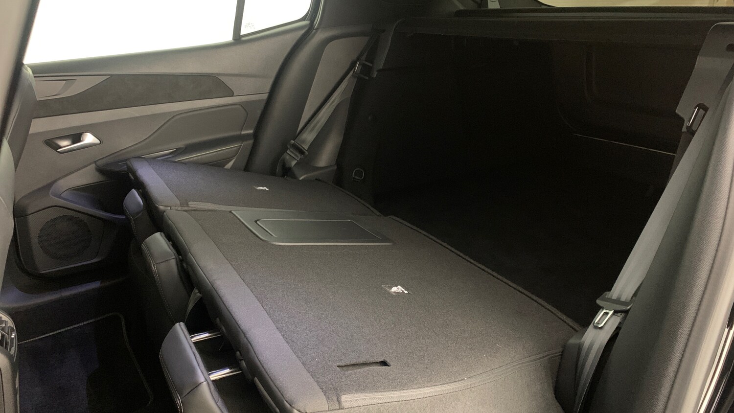 Used Peugeot 408 2024 for sale - 77599612: Photo 60