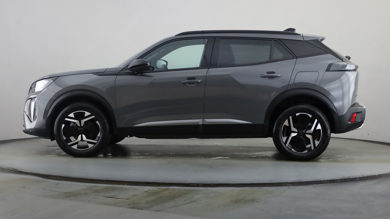 Used Peugeot 2008 2024 for sale - 76359107: Photo 14