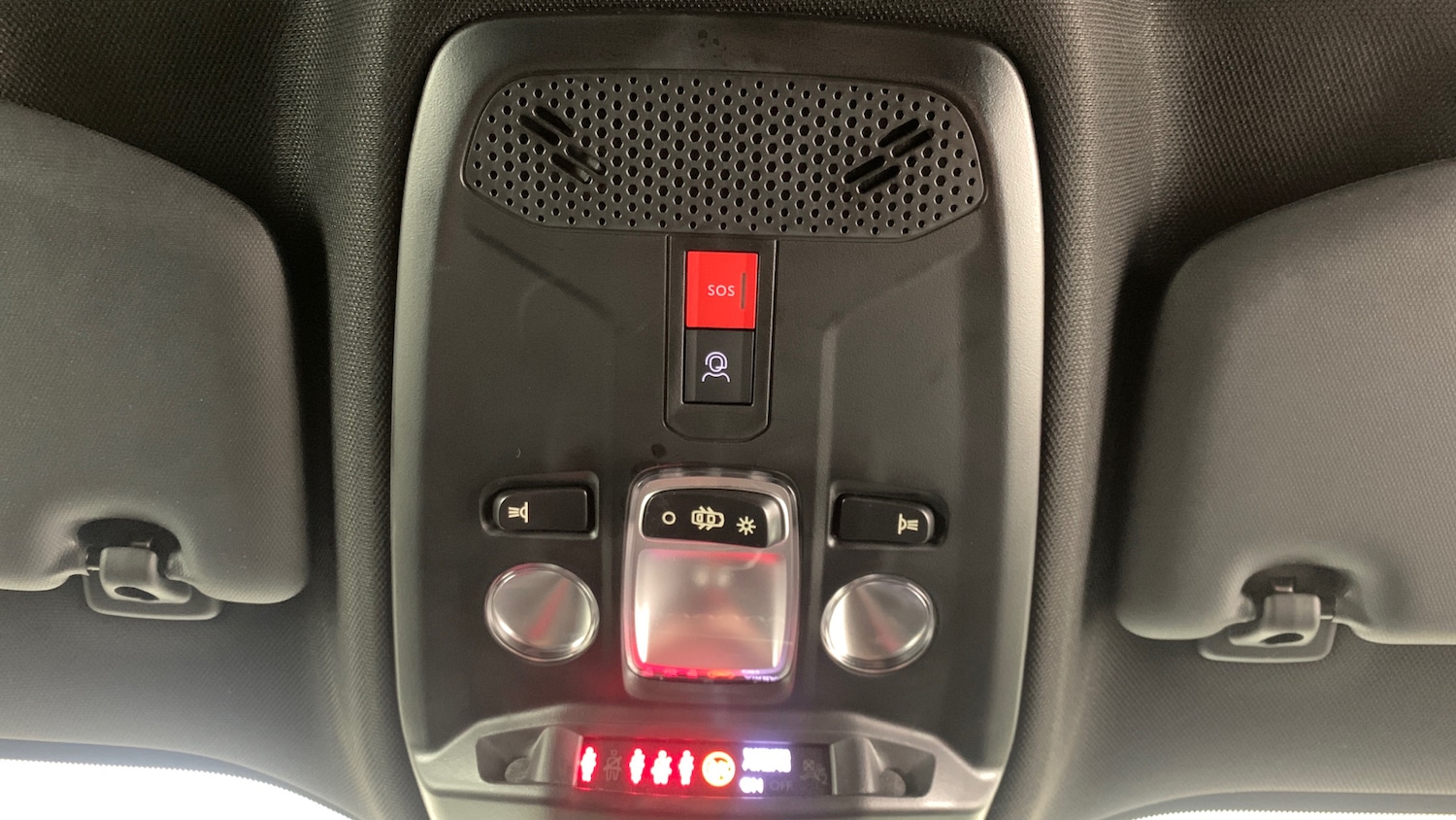 Used Peugeot 2008 2024 for sale - 76359107: Photo 33