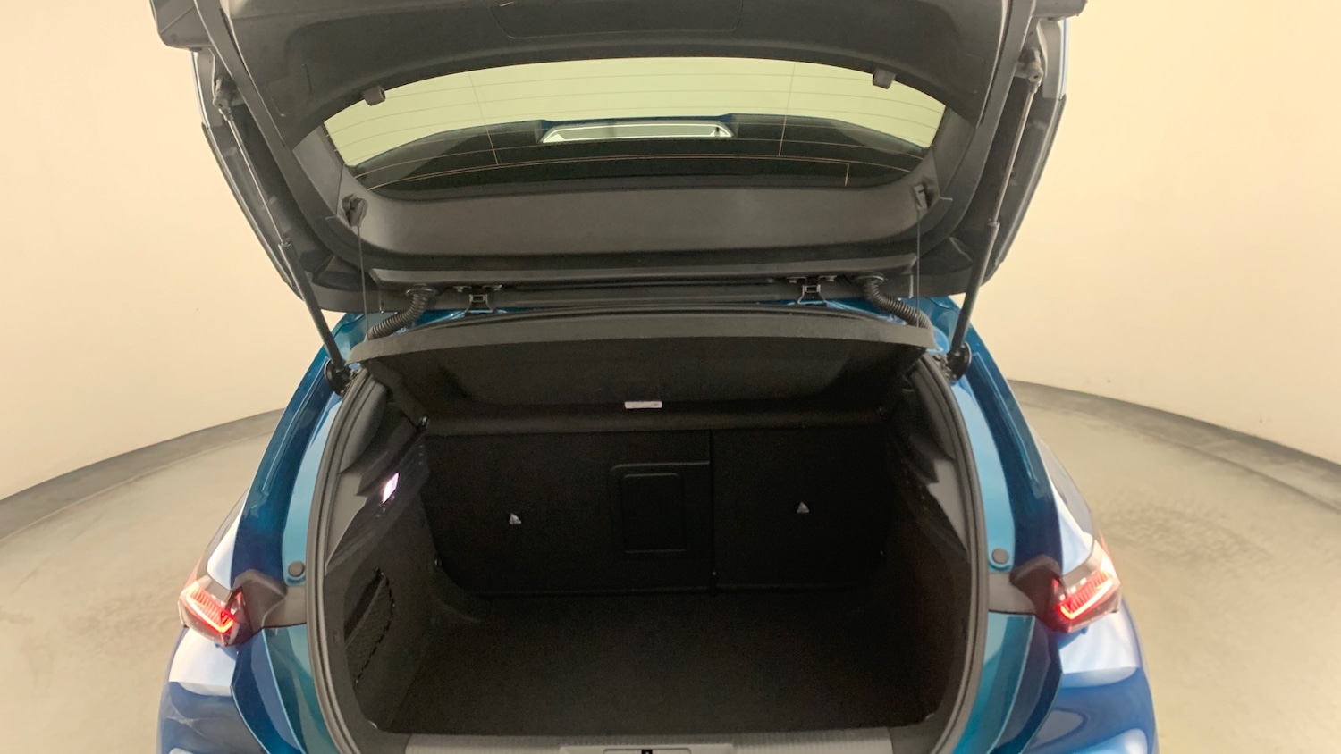 Used Peugeot 308 2025 for sale - 77157207: Photo 6