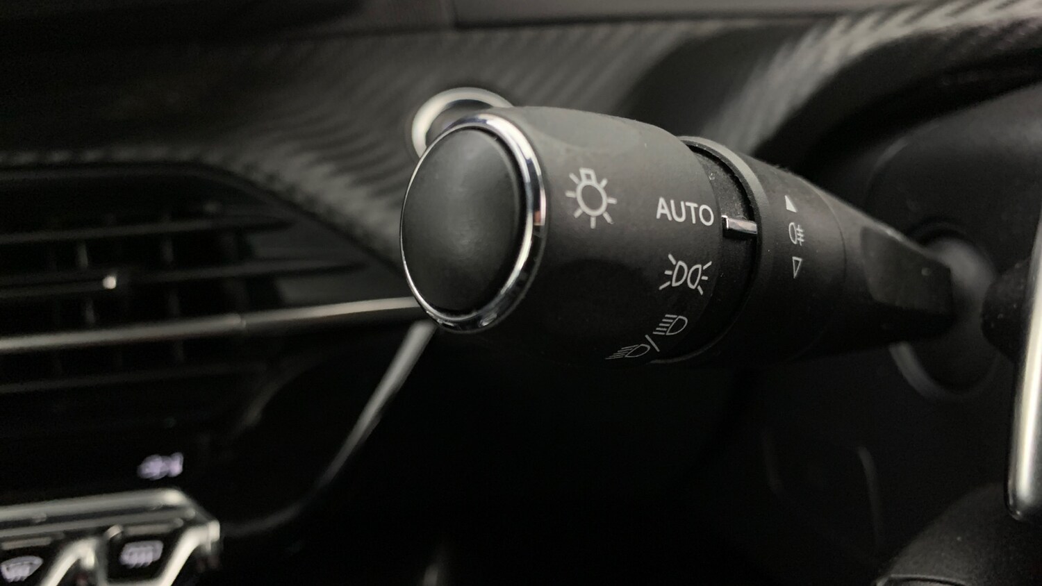 Used Peugeot 2008 2024 for sale - 78087706: Photo 19