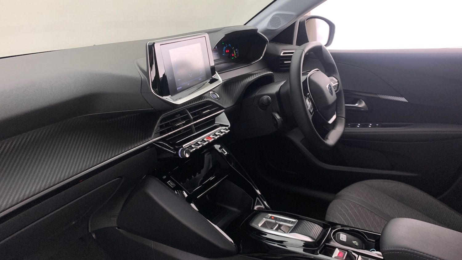 Used Peugeot 208 2024 for sale - 76574454: Photo 2