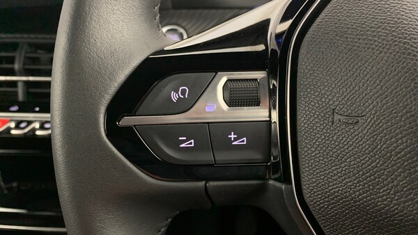 Used Peugeot 2008 2024 for sale - 76110247: Photo 19