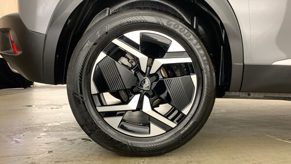 Used Peugeot 2008 2024 for sale - 76110247: Photo 22