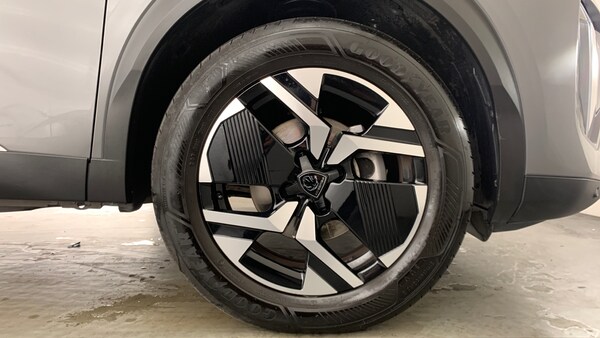Used Peugeot 2008 2024 for sale - 76110247: Photo 23