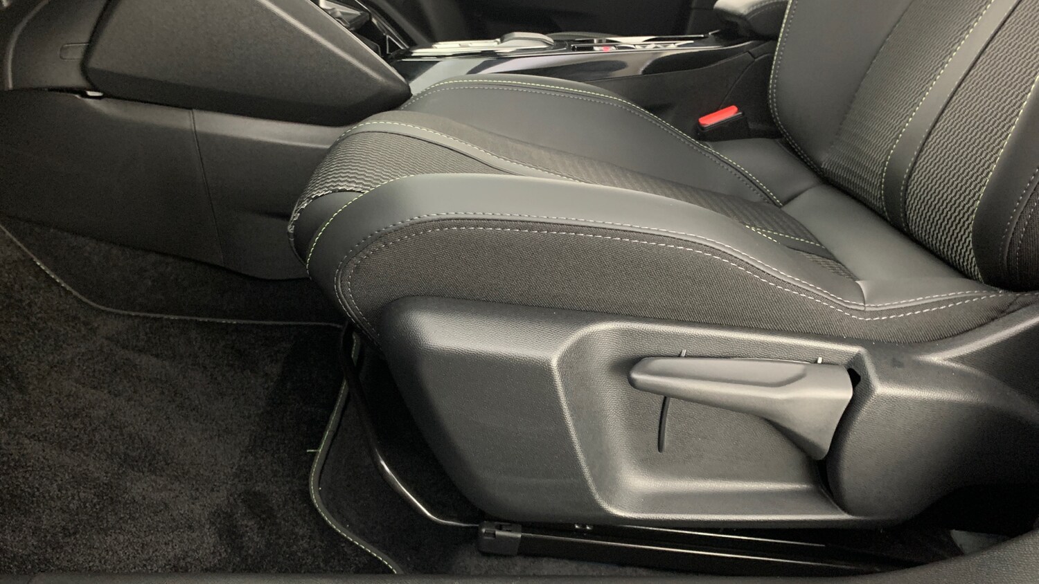 Used Peugeot 2008 2025 for sale - 77910191: Photo 45