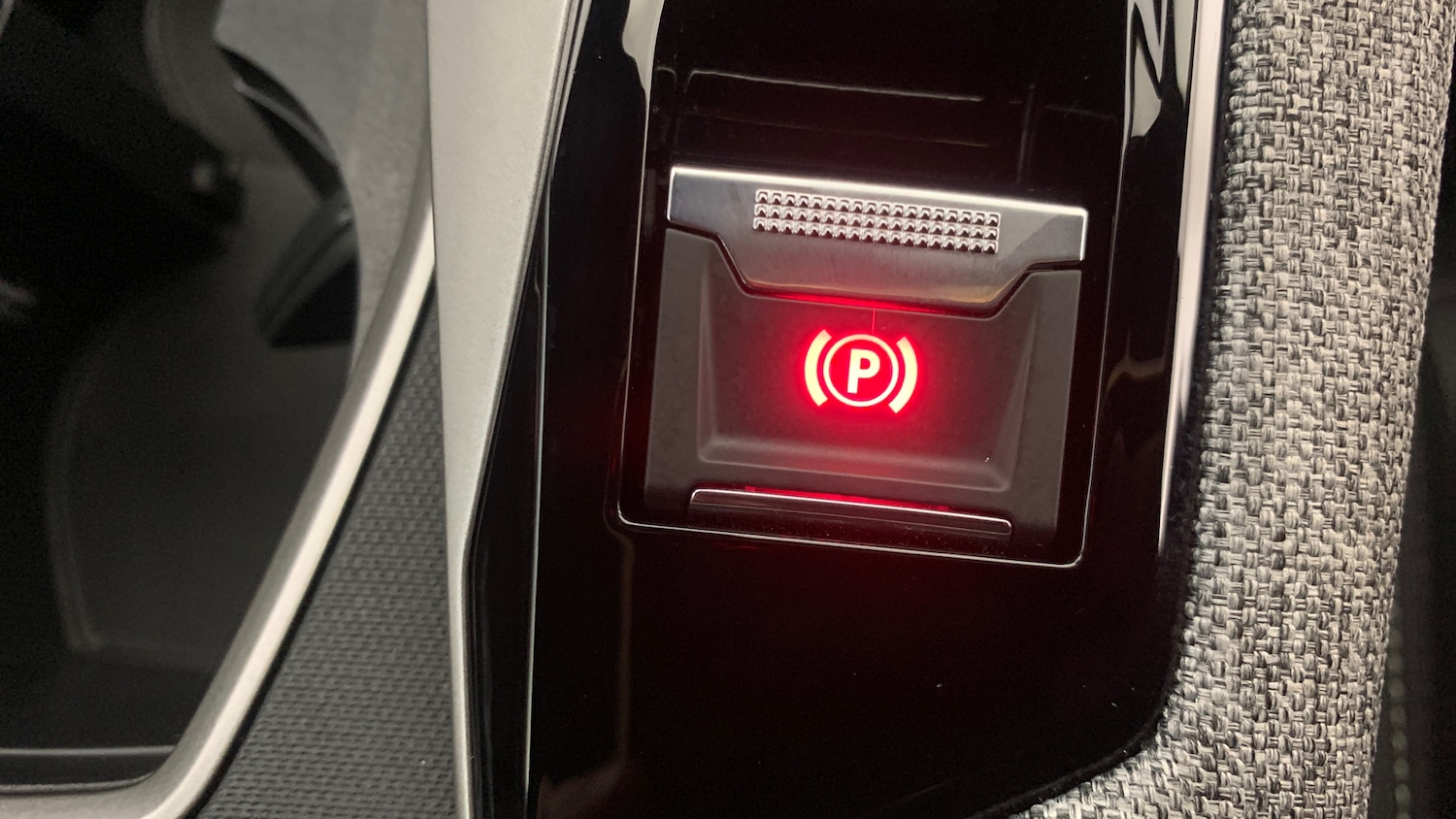 Used Peugeot 3008 2025 for sale - 77042321: Photo 35