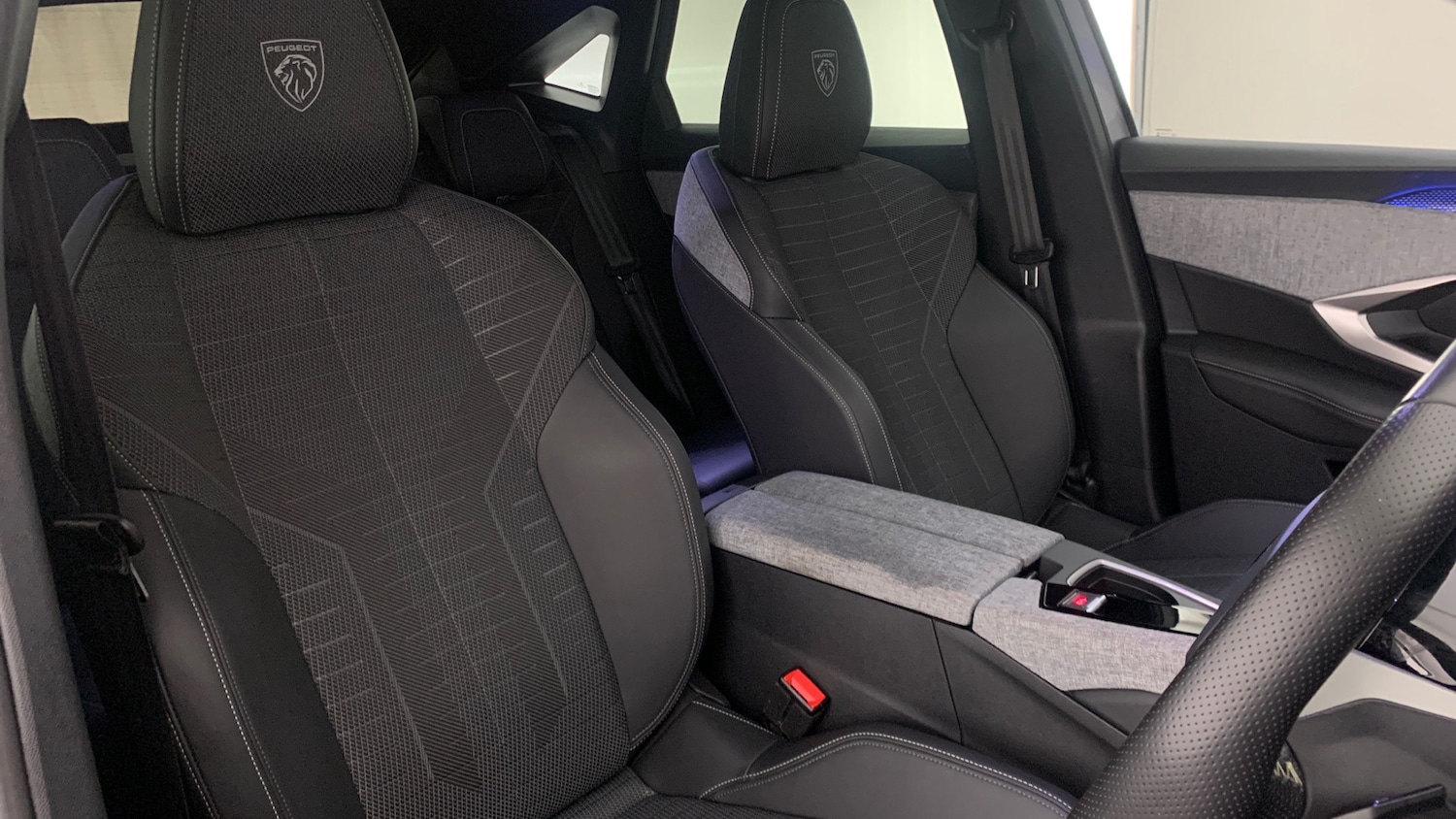 Used Peugeot 3008 2025 for sale - 77042321: Photo 45