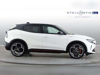 Used Alfa Romeo Junior 2025 for sale - 79094252: Photo