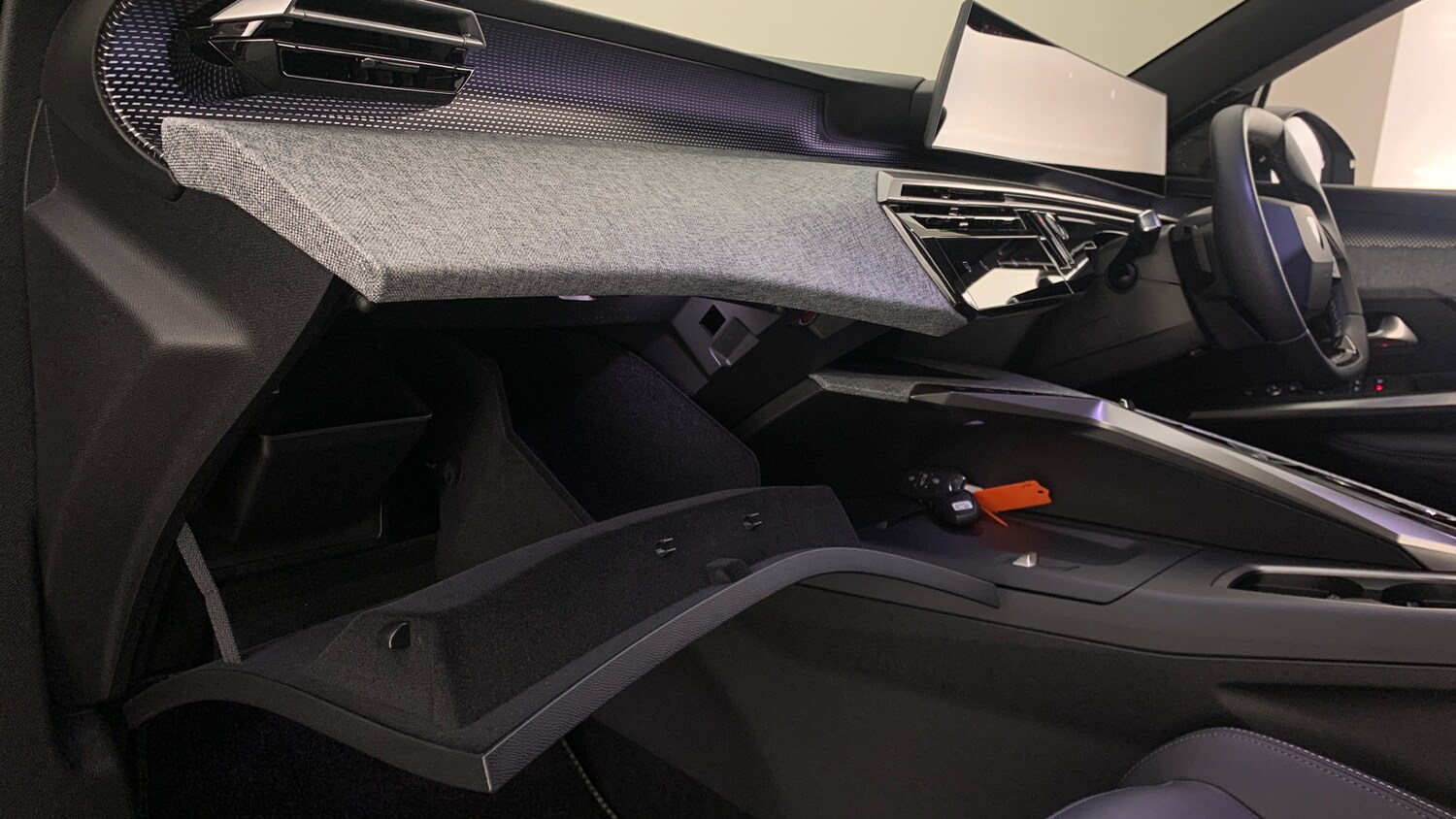 Used Peugeot 3008 2025 for sale - 78158137: Photo 43