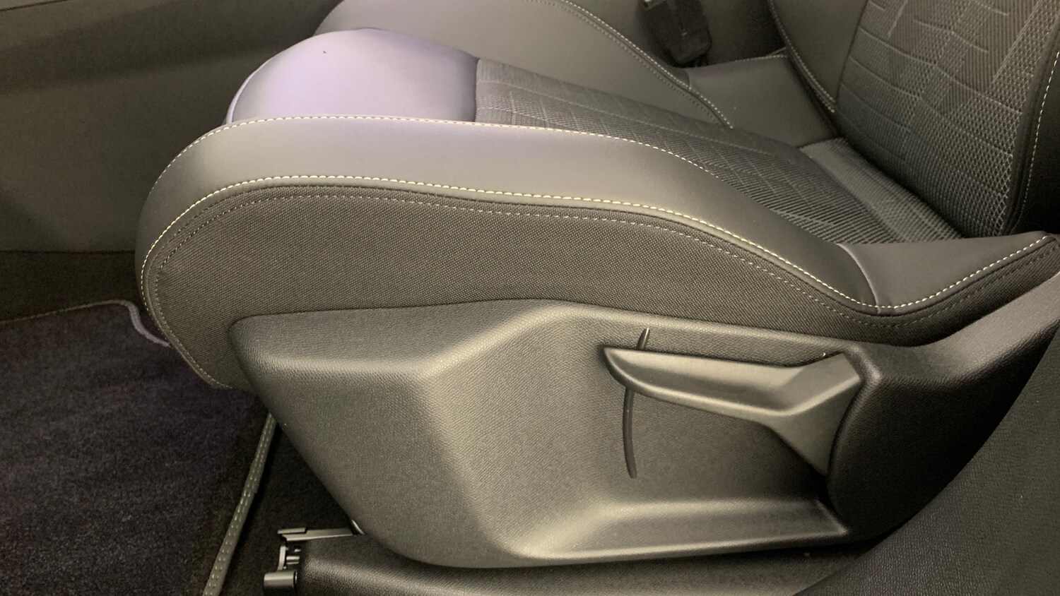 Used Peugeot 3008 2025 for sale - 78158137: Photo 45