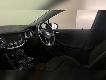 Used Vauxhall Astra 2021 for sale - 78336059: Photo