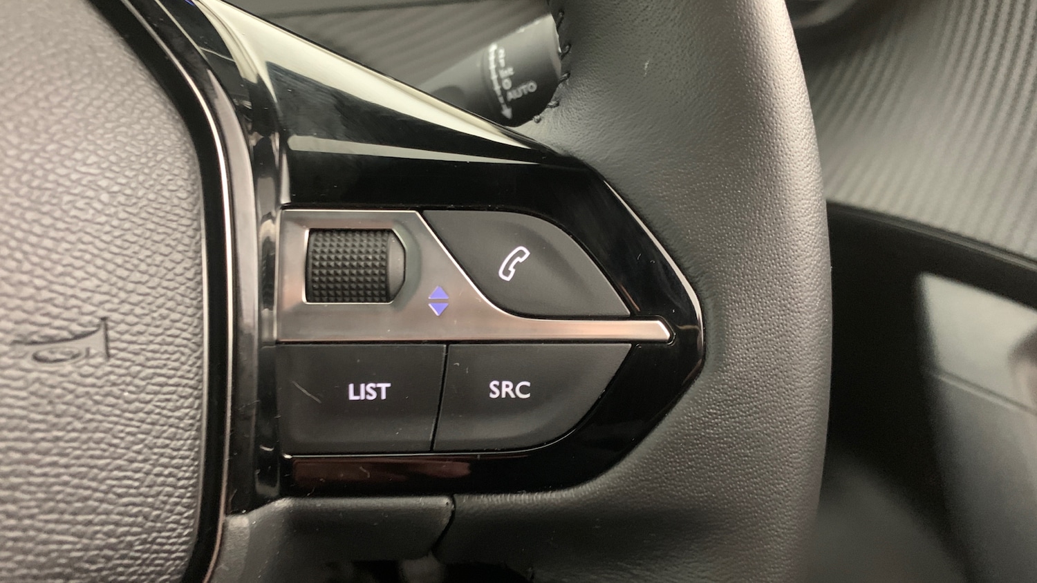 Used Peugeot 2008 2024 for sale - 77042350: Photo 18