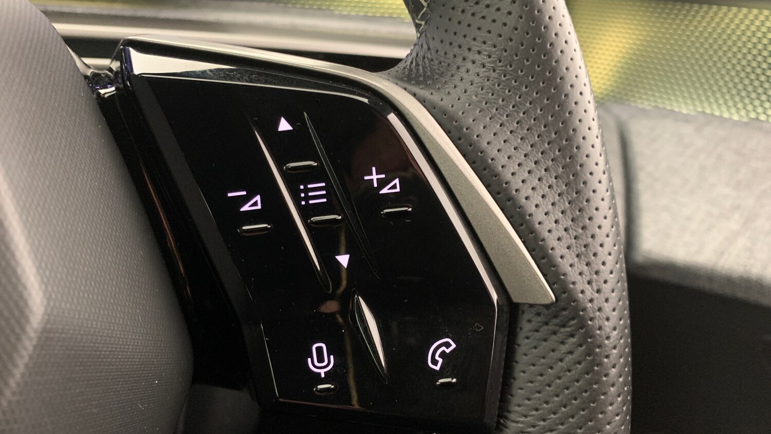 Used Peugeot 3008 2025 for sale - 76359108: Photo 18