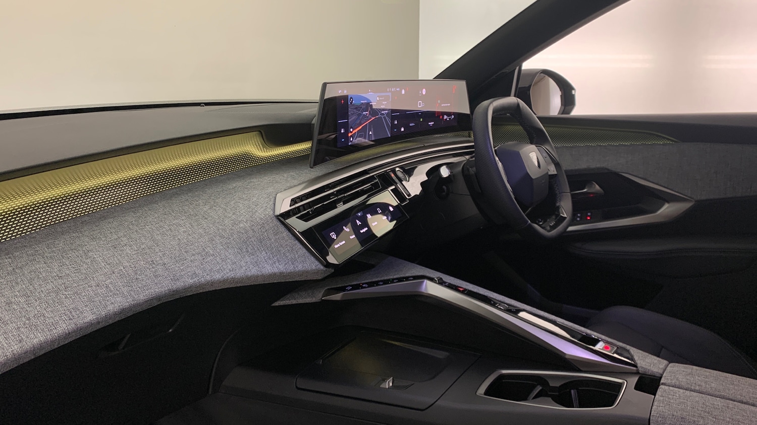 Used Peugeot 3008 2025 for sale - 76359108: Photo 2