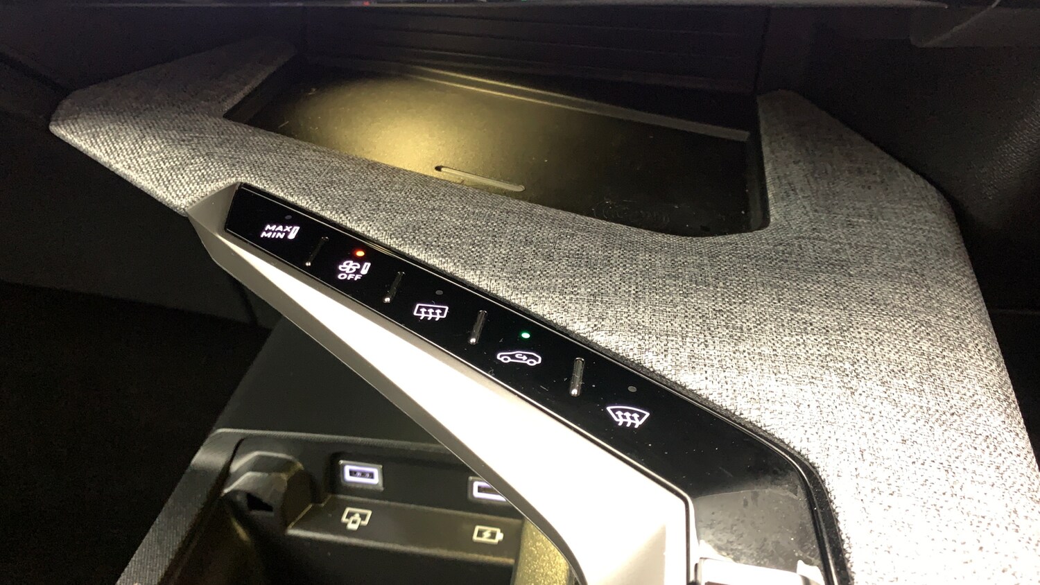 Used Peugeot 3008 2025 for sale - 76359108: Photo 32