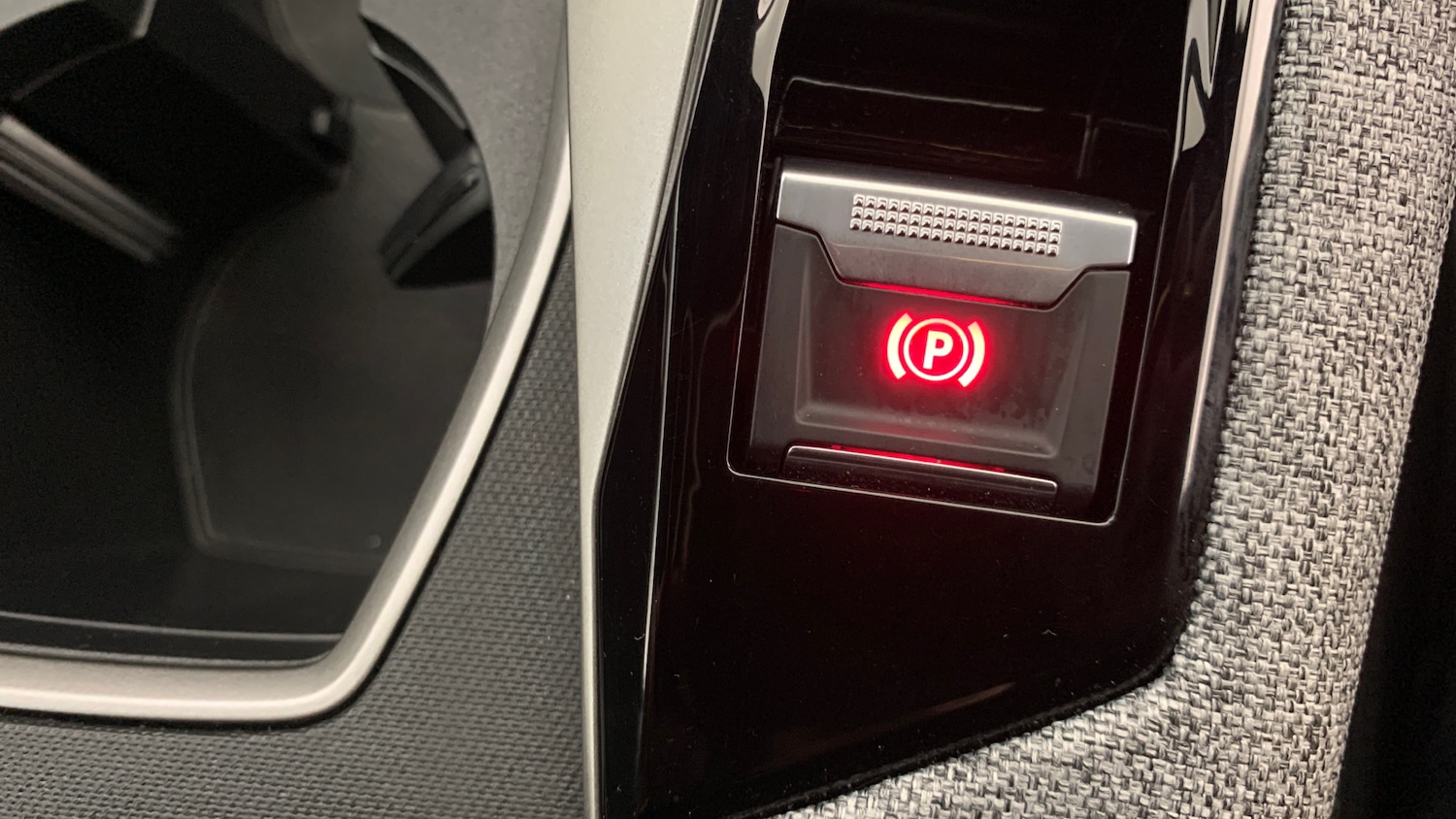 Used Peugeot 3008 2025 for sale - 76359108: Photo 35