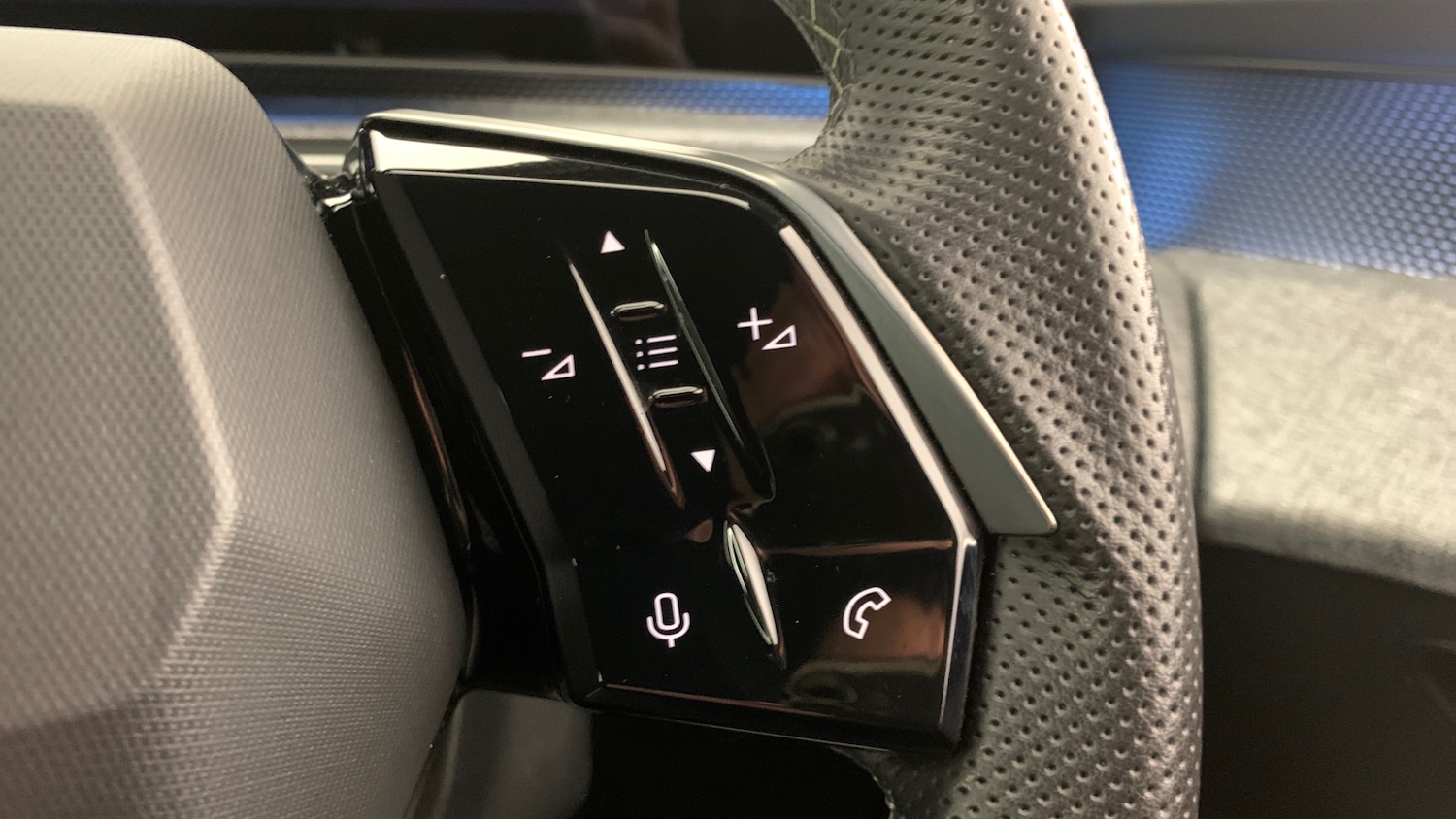 Used Peugeot 3008 2024 for sale - 76966131: Photo 18