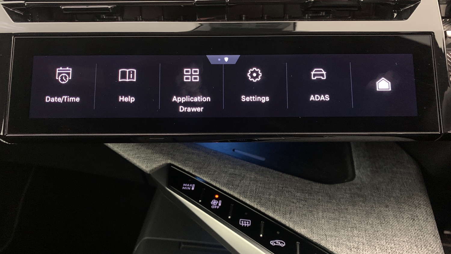 Used Peugeot 3008 2024 for sale - 76966131: Photo 32