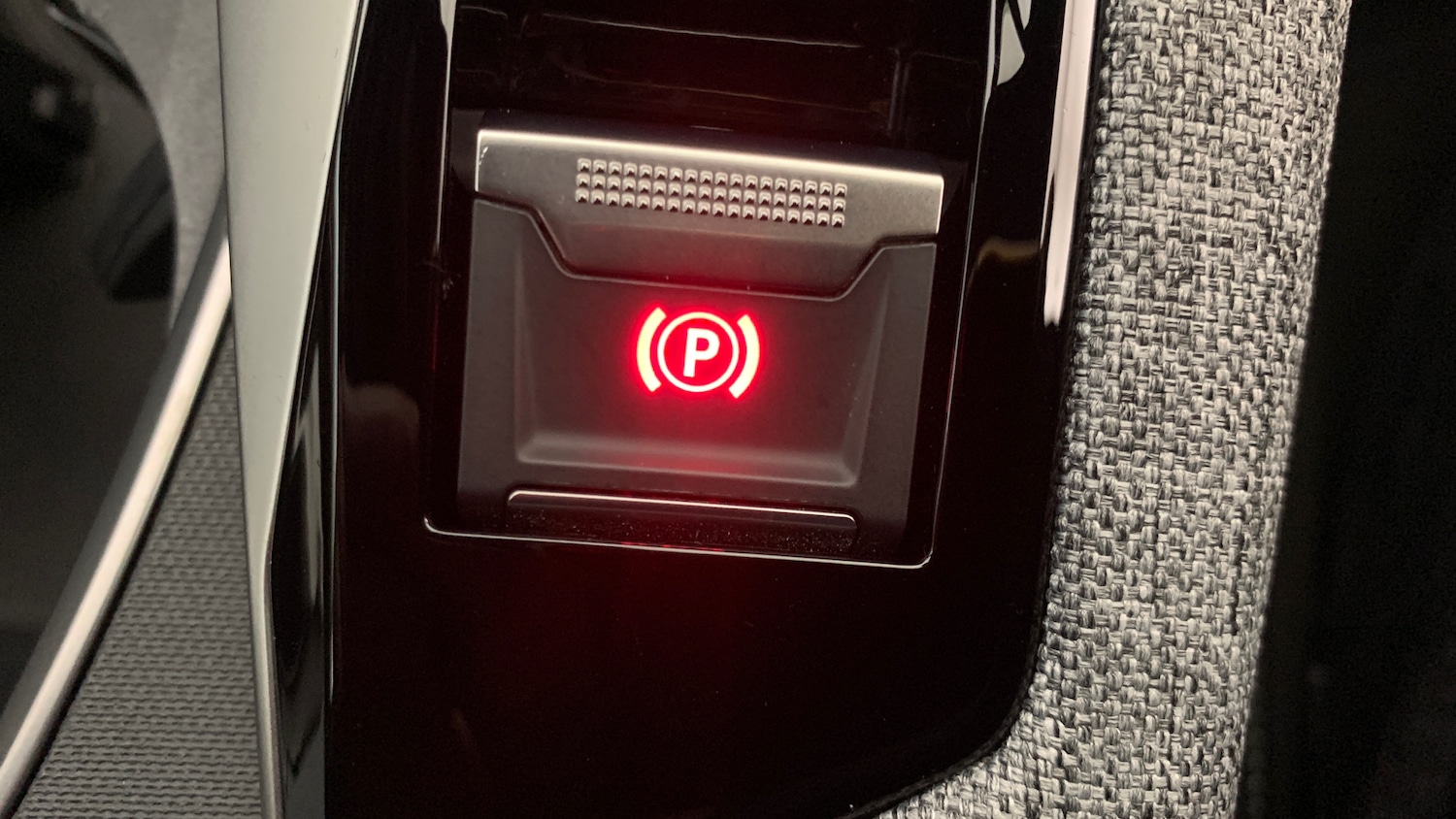 Used Peugeot 3008 2024 for sale - 76966131: Photo 36