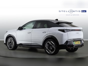 Used Peugeot 3008 2024 for sale - 76966131: Photo