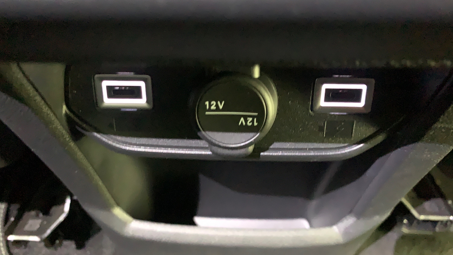 Used Peugeot 3008 2024 for sale - 76966131: Photo 43